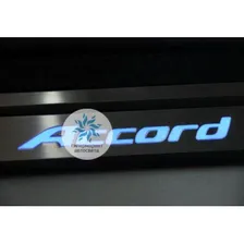 Накладки на пороги с подсветкой Honda Accord