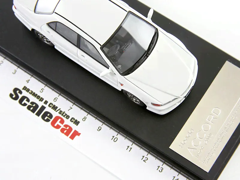 Масштабная модель HONDA Accord Euro-R (CL1) Без спойлера 2000 белый лучшая цена!-3