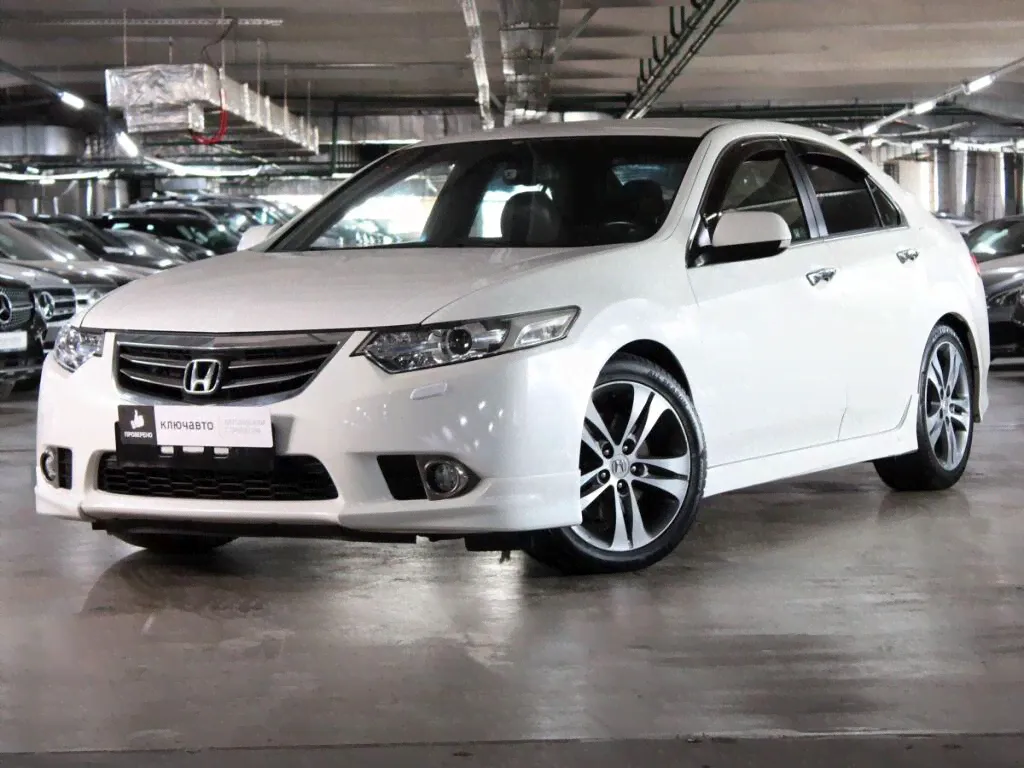 Honda Accord 2012 года с пробегом 86 537 км