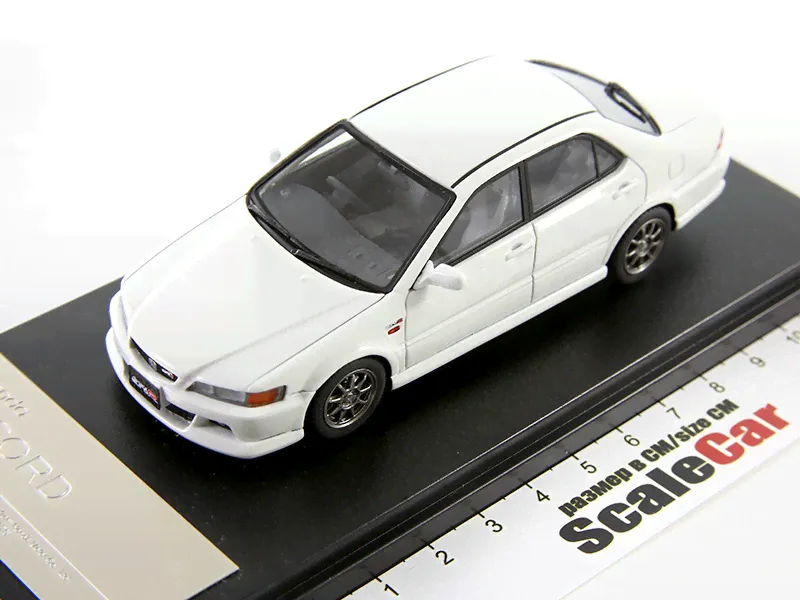 Масштабная модель HONDA Accord Euro-R (CL1) Без спойлера 2000 белый лучшая цена!-4